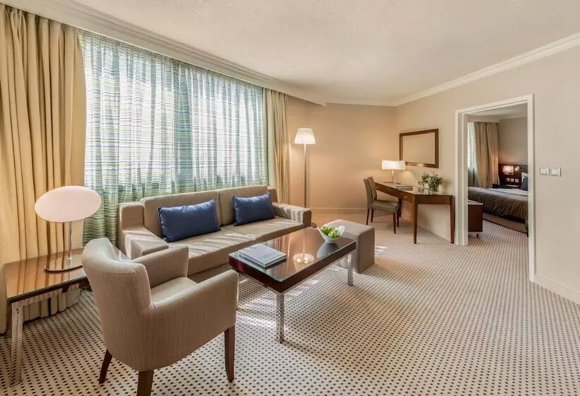Sviitti, Athenaeum Intercontinental By Ihg