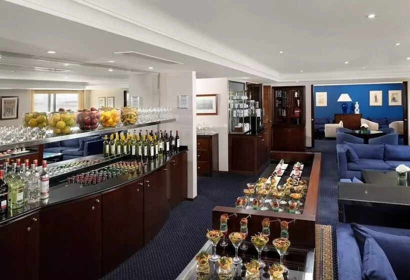 ダブルベッドのクラシックルーム, Athenaeum Intercontinental, An Ihg