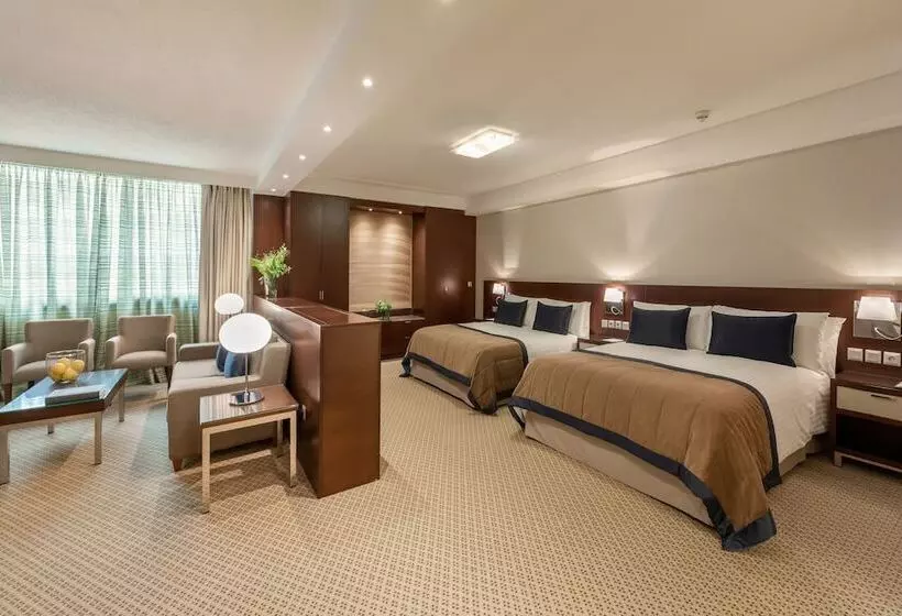 ジュニアスイート, Athenaeum Intercontinental, An Ihg