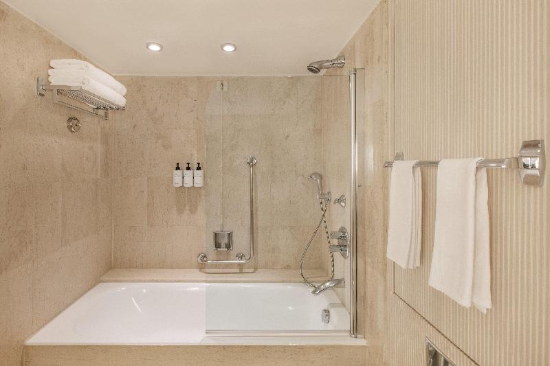 클럽 룸, Athenaeum Intercontinental, An Ihg