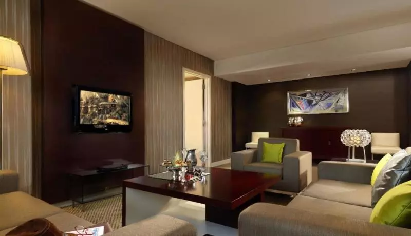 デラックススイート, Athenaeum Intercontinental, An Ihg