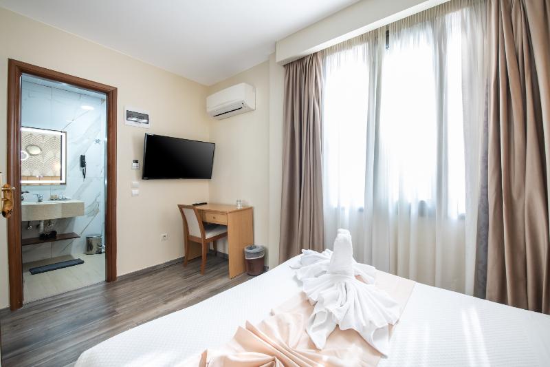 标准单人间, Athens Golden City