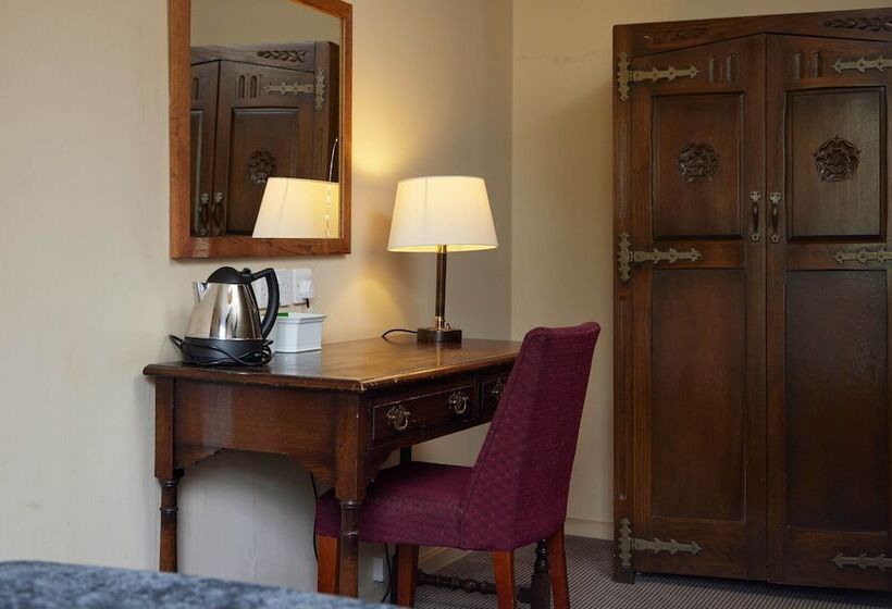 غرفة قياسية فردية, Bell By Greene King Inns