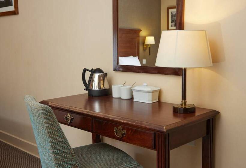 غرفة قياسية, Bell By Greene King Inns