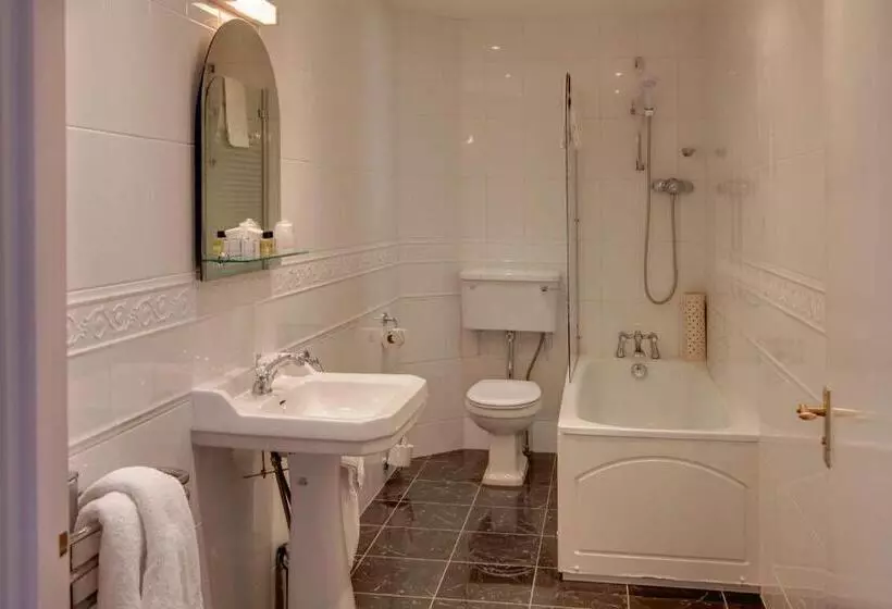 スイート, Bestwood Lodge