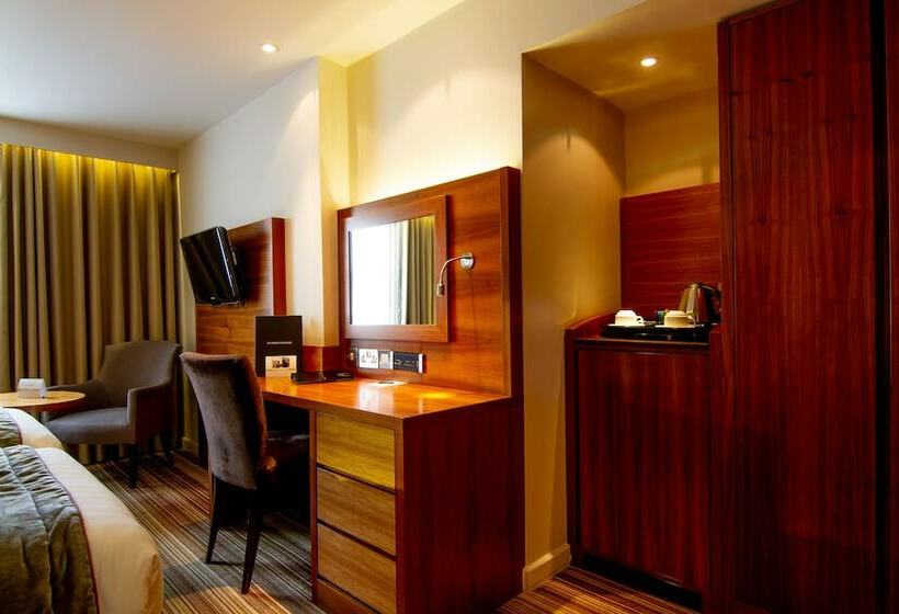 Executive Room, Blakemore Hyde Park