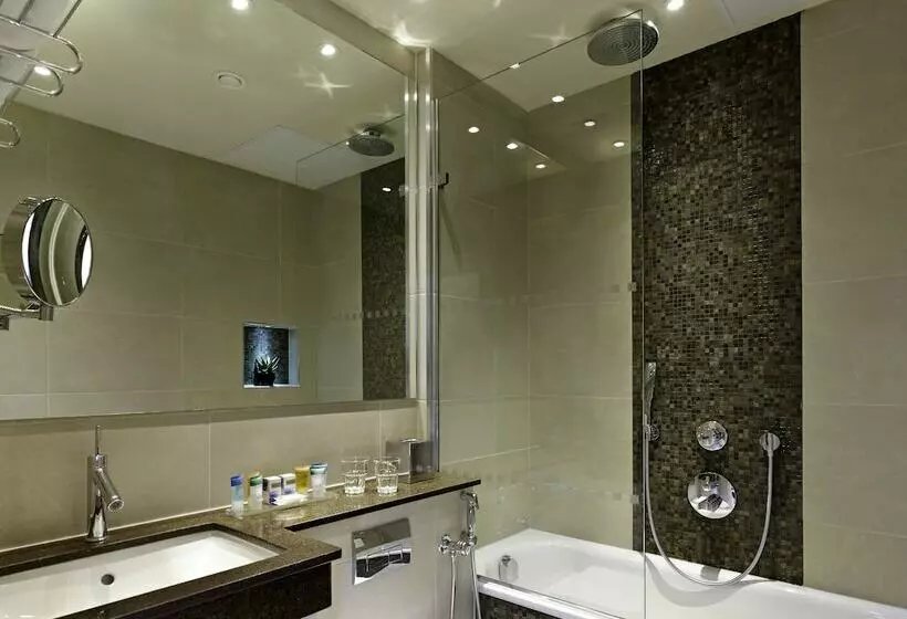 Junior Suite, Blakemore Hyde Park