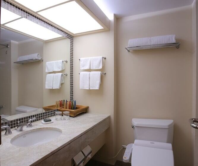 اتاق استاندارد با چشمانداز دریا, Guam Reef