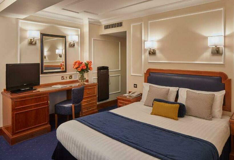 Cameră Standard, Lancaster Gate