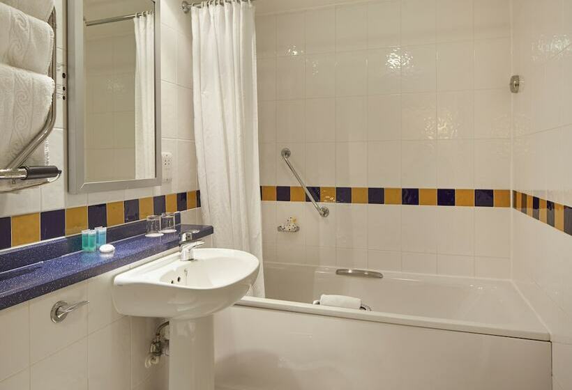 Standard Room, Lancaster Gate