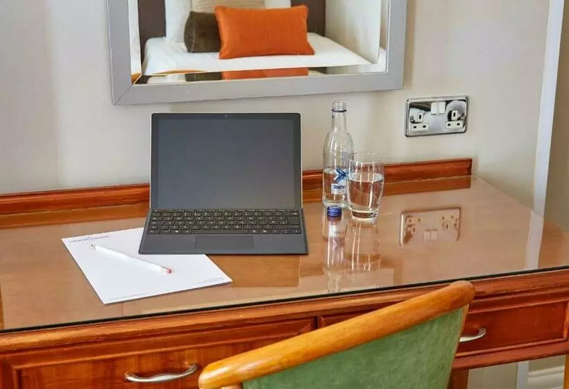 Standard Single Room, Lancaster Gate