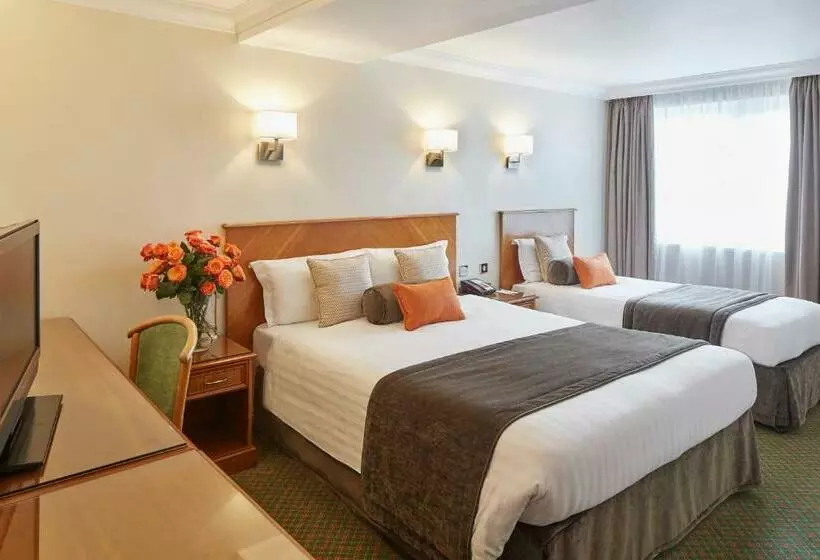 Standard Triple Room, Lancaster Gate