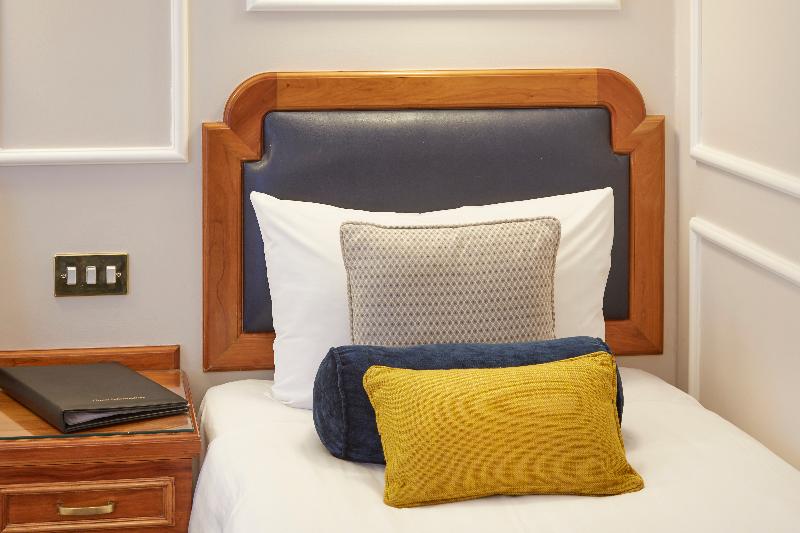 Standard Single Room, Lancaster Gate