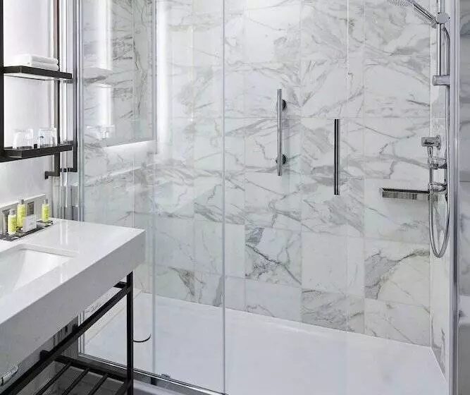 デラックスルーム, London Marriott Hotel Grosvenor Square