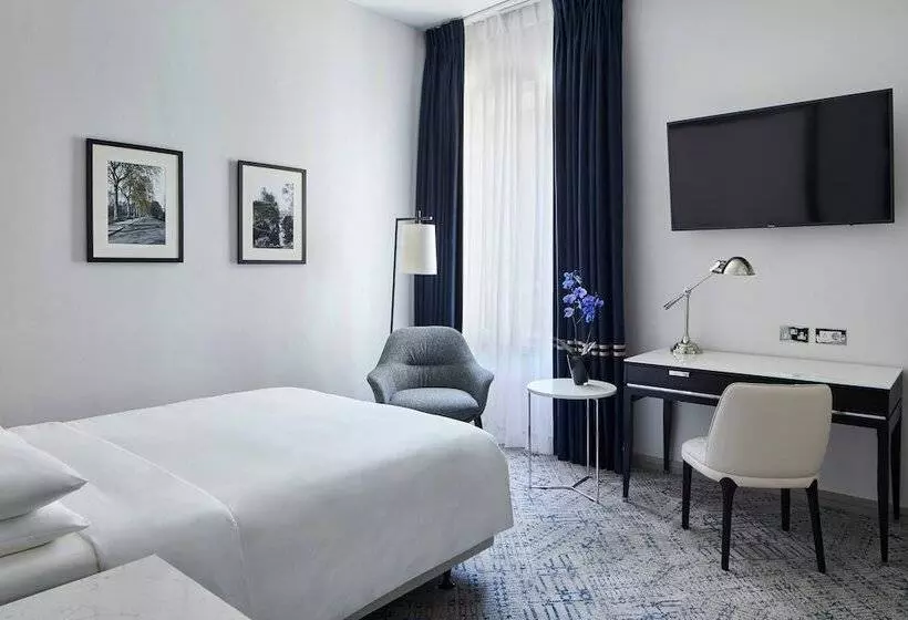 デラックスルーム, London Marriott Hotel Grosvenor Square