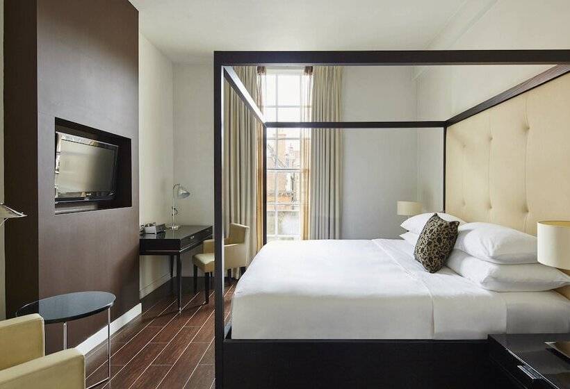 디럭스 룸, London Marriott Hotel Grosvenor Square