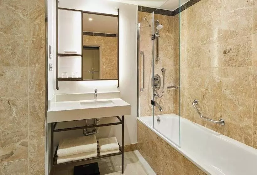 景色の見えるスーペリアルーム, London Marriott Hotel Grosvenor Square