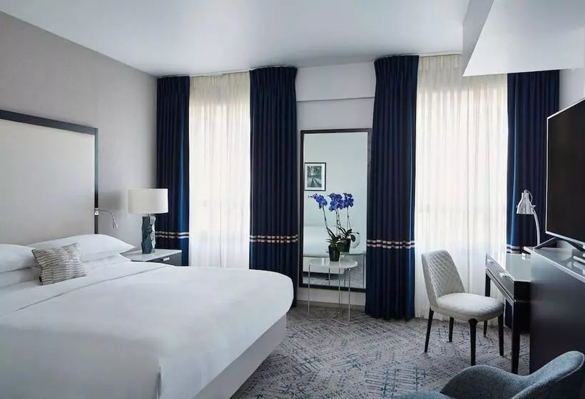 景色の見えるスーペリアルーム, London Marriott Hotel Grosvenor Square