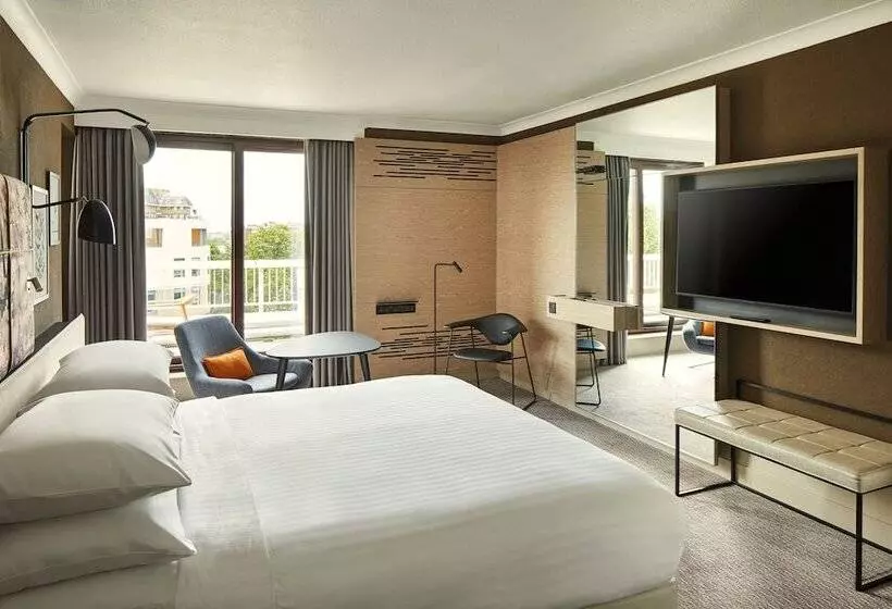 バルコニー付きスーペリアルーム, London Marriott Hotel Regents Park