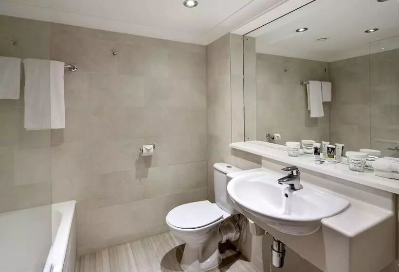 سوییت سوپریور, Mercure Norwich