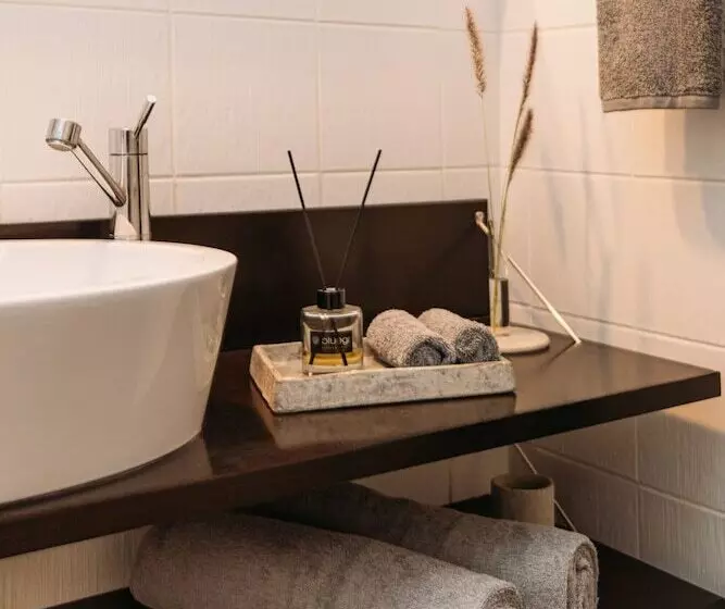 オーシャンビュースタンダードルーム, Minos Beach Art Hotel, A Member Of Design Hotels