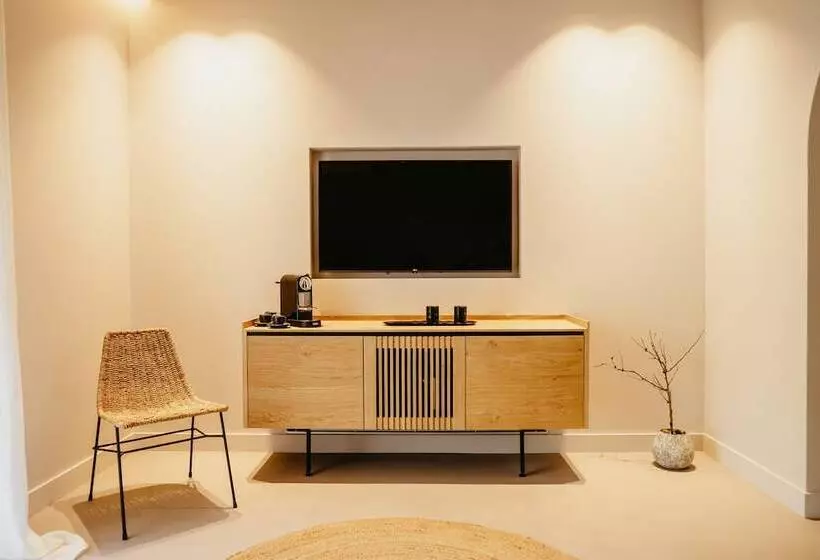 スイート, Minos Beach Art Hotel, A Member Of Design Hotels