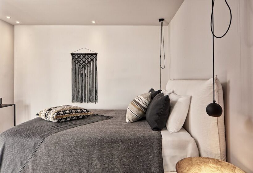 بانگلوی استاندارد, Minos Beach Art Hotel, A Member Of Design Hotels