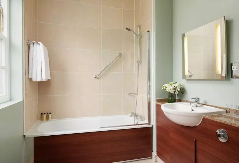 Suite, Mottram Hall