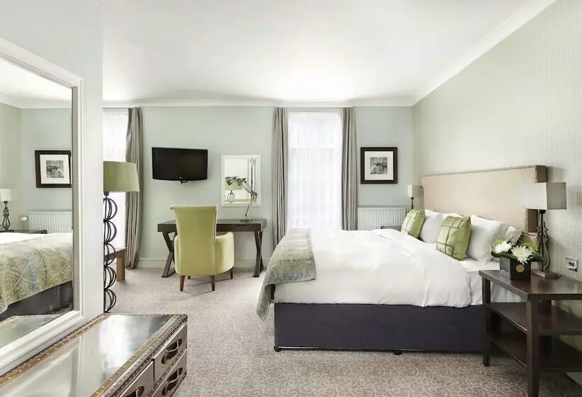 Suite, Mottram Hall