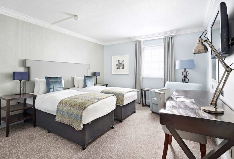Номер Классика Двуспальная Кровать, Mottram Hall