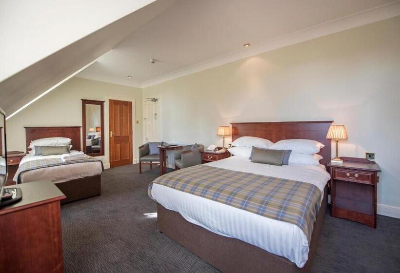 חדר משפחתי, Nethybridge