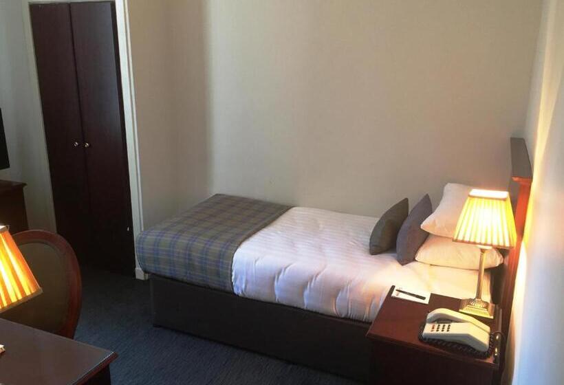 חדר סופריור יחיד, Nethybridge