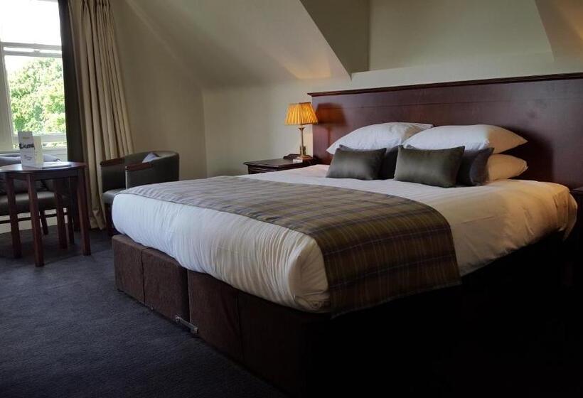 חדר משפתחתי סופריור, Nethybridge