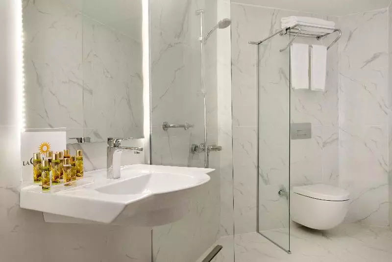 سوییت جونیور, Nobu Hotel London Portman Square