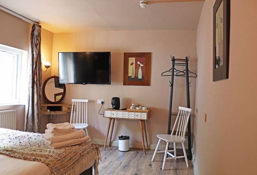 标准间, Shillingford Bridge