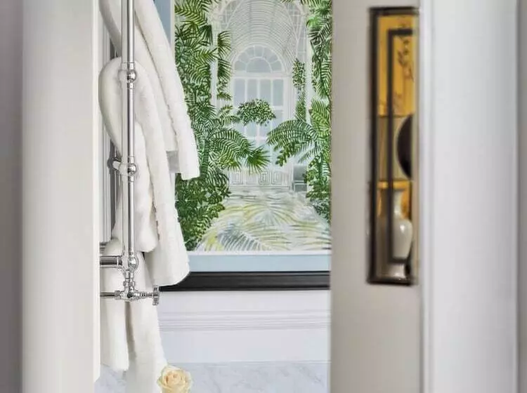スイート, The Dorchester   Dorchester Collection