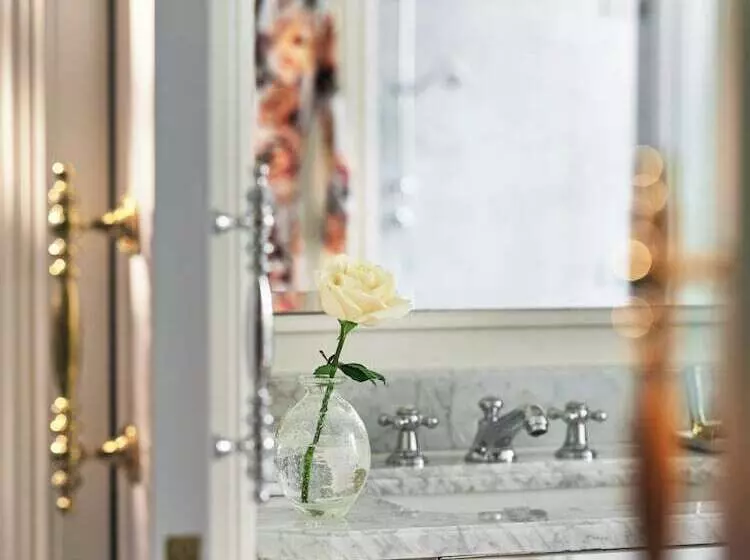 スイート, The Dorchester   Dorchester Collection