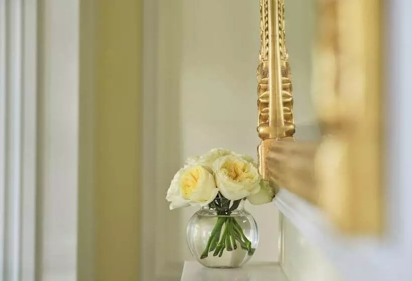 スイート, The Dorchester   Dorchester Collection