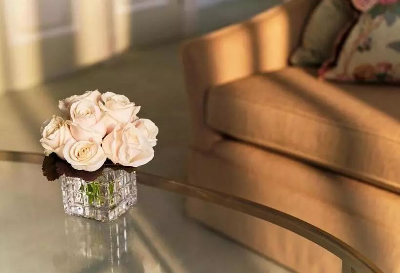 デラックスルーム, The Dorchester   Dorchester Collection
