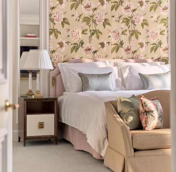 Номер Deluxe, The Dorchester   Dorchester Collection