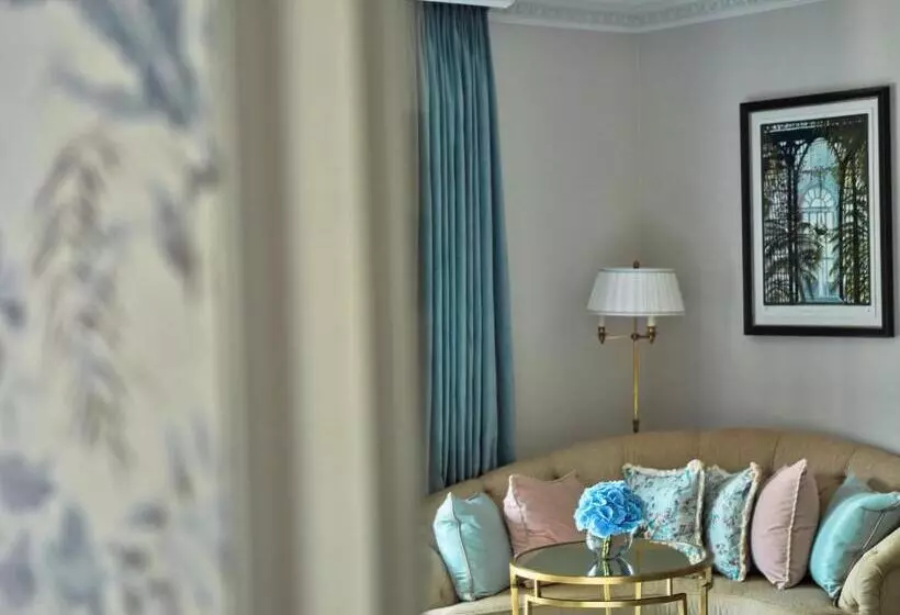 キングサイズベッドのエクゼクティブルーム, The Dorchester   Dorchester Collection