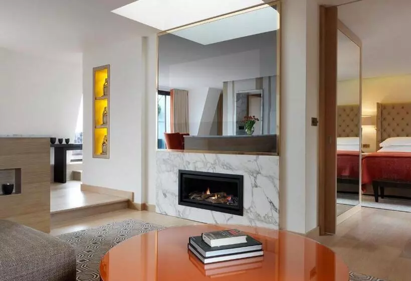 Suite, The Marylebone