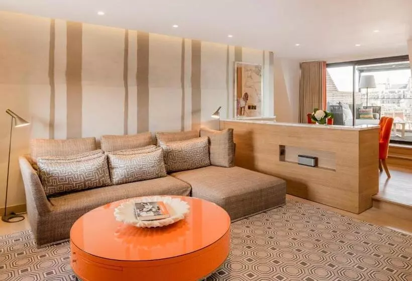 Suite, The Marylebone