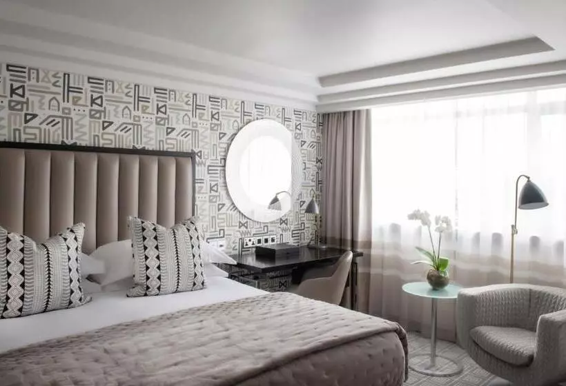 Standard Studio King Bed, The Marylebone
