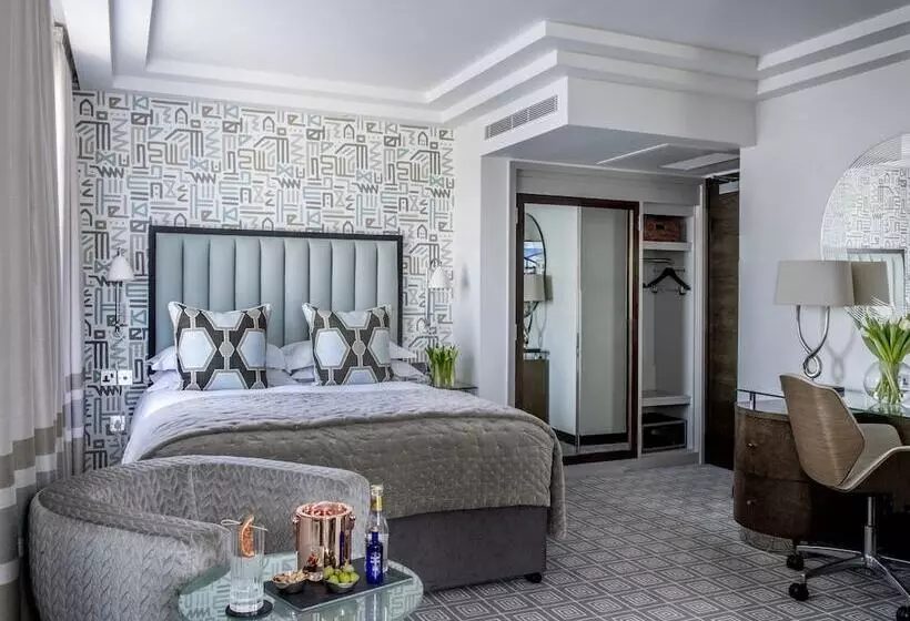 Deluxe Room, The Marylebone