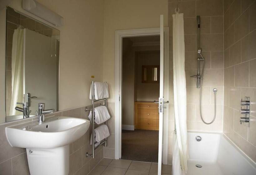 غرفة عائلية, The Murray Park