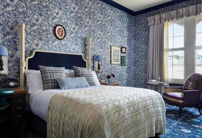 Номер Deluxe Кровать Кинг, The Randolph Hotel Oxford, A Graduate By Hilton