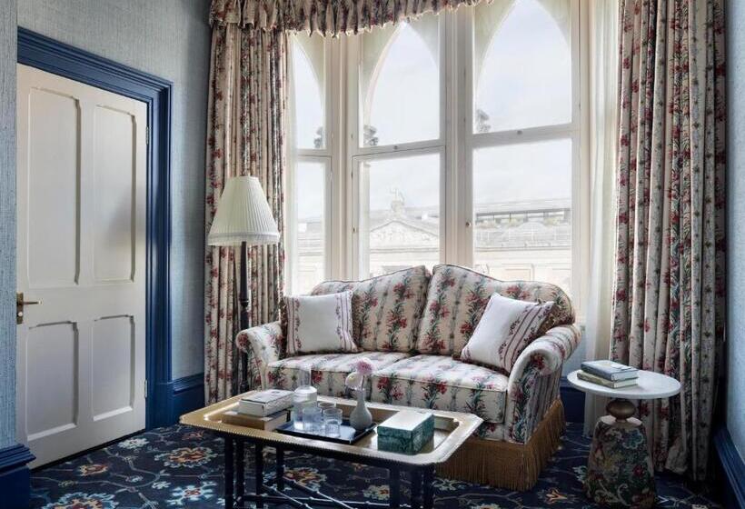 جناح, The Randolph Hotel Oxford, A Graduate By Hilton