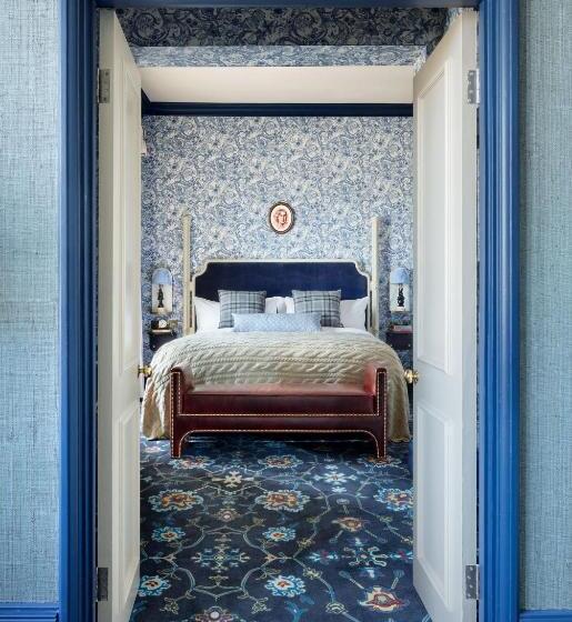 جناح جونيور, The Randolph Hotel Oxford, A Graduate By Hilton