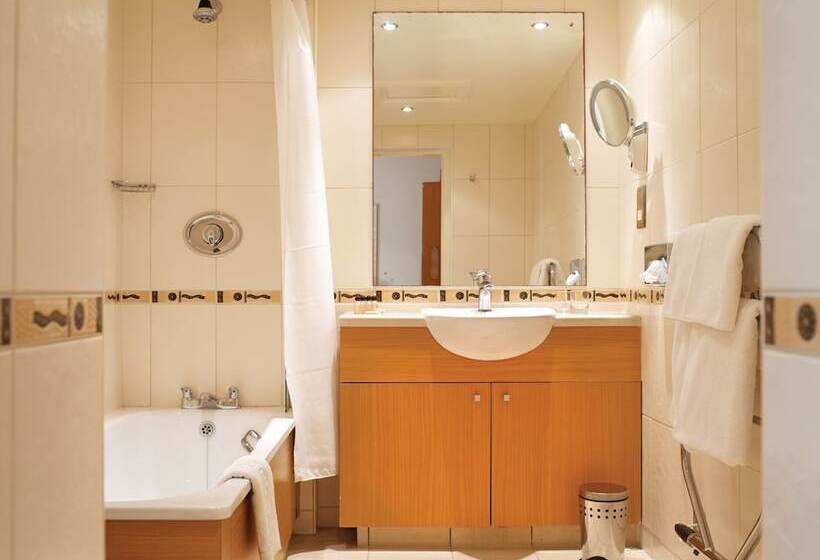 חדר סטנדרט יחיד, Royal